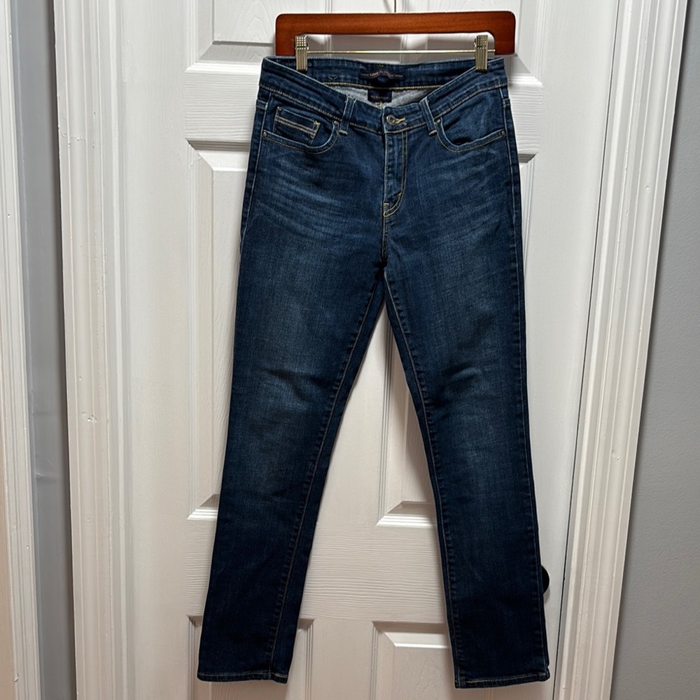 Levi's Blue Skinny Jeans with Rich Indigo Hue